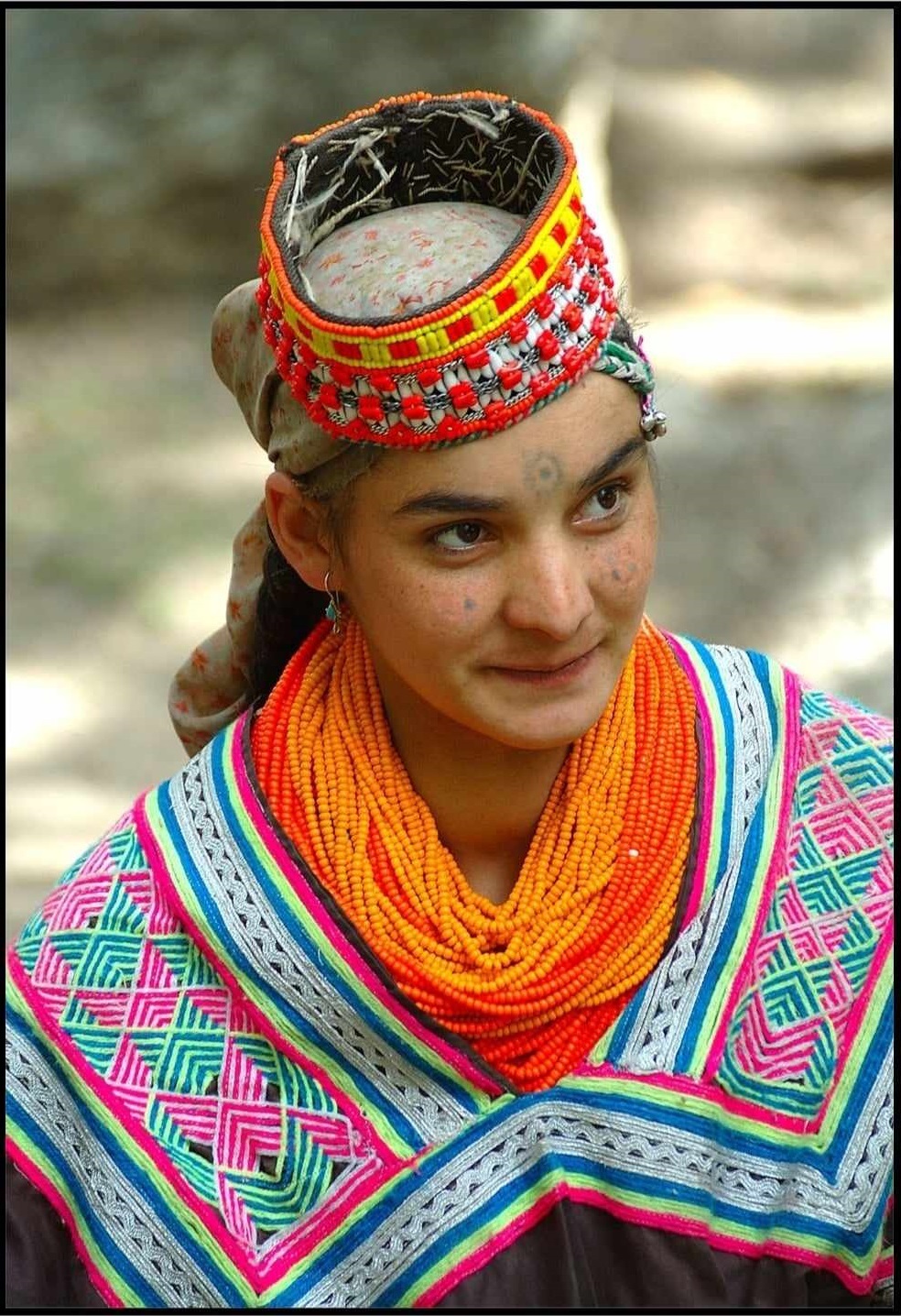 THE LETTER OF ''DZE'' AT THE KALASH (THE BEAUTIFUL) - TATTOOS